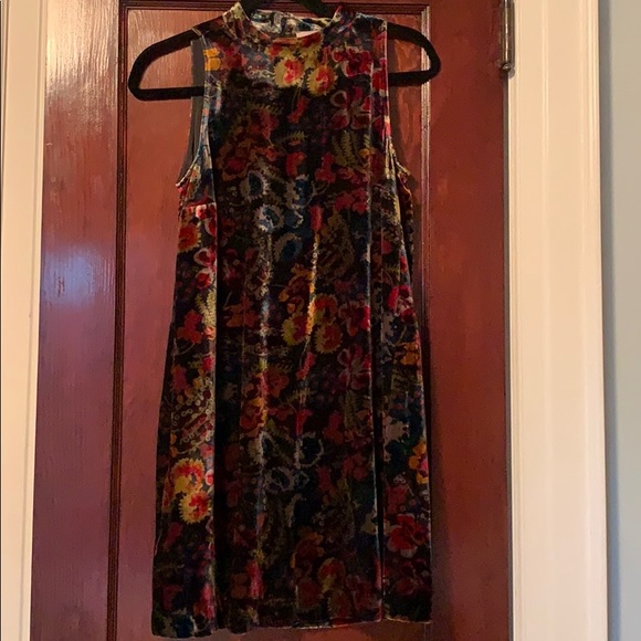 loft velvet dress Dark Floral Full Length with Puff Sleeves and Smocked Back with Tags Attached (8) Long sleeves Loft Velvet Blazer Mini Pocket